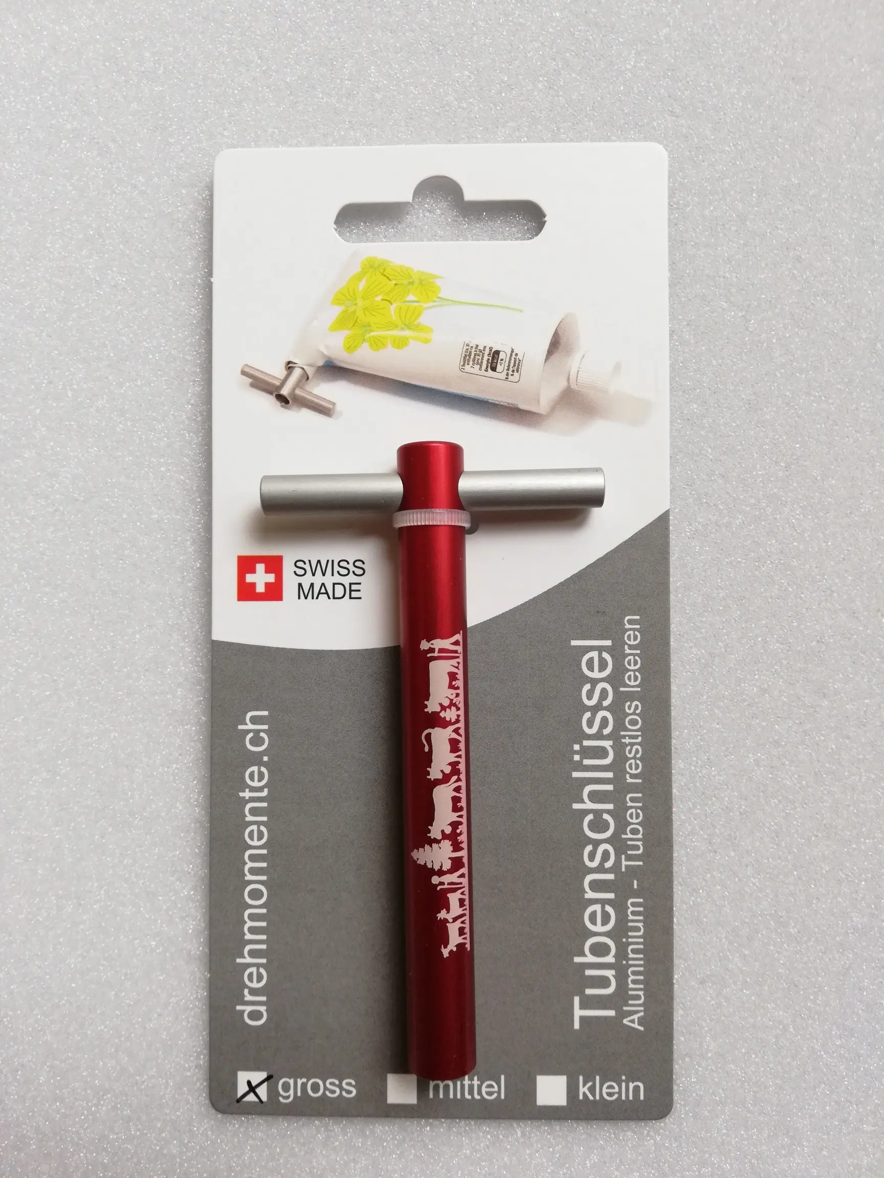 Tubenschlüssel gross rot – Alpaufzug