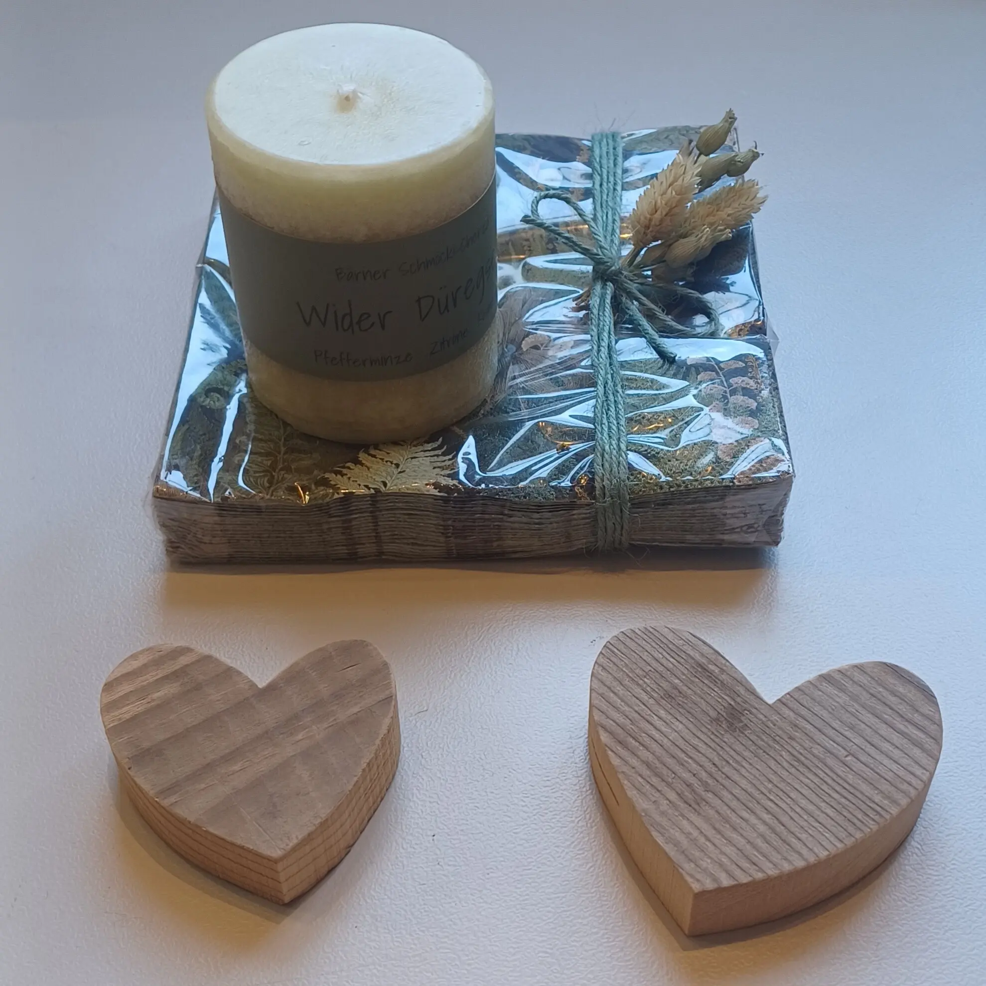 Geschenkset Servietten und Kerzen “Wider Düregseh” – Bild 5