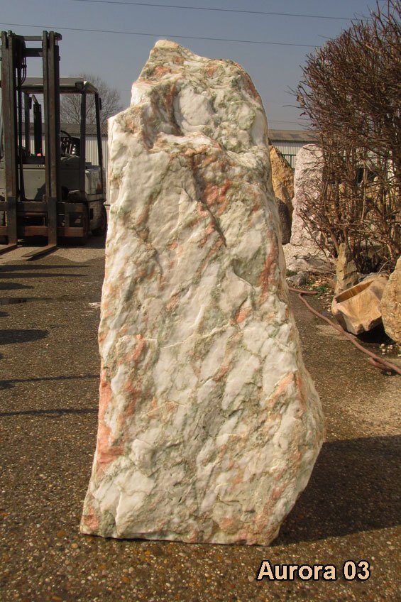 Aurora-Quellstein Nr. 03, 110 cm